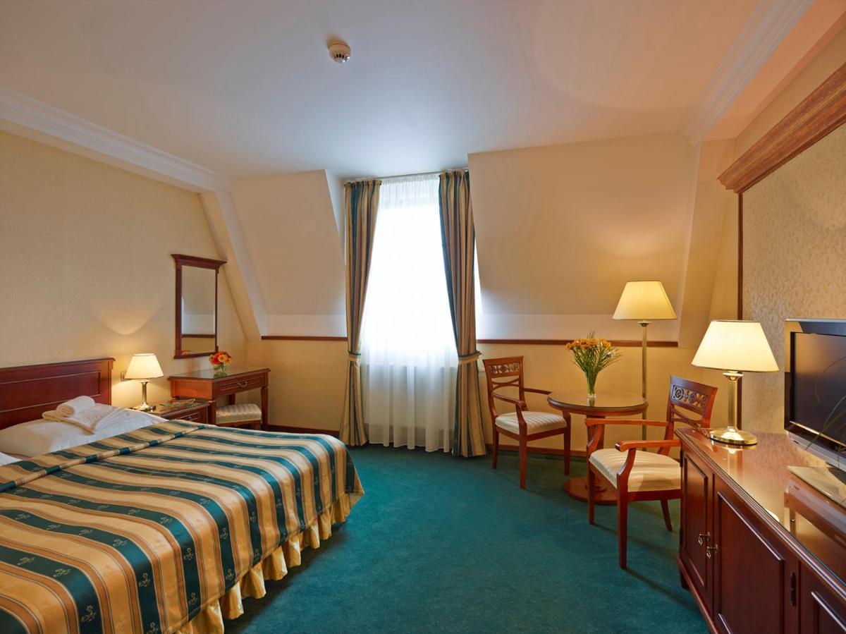 Hotel Stefanik Myjava Ngoại thất bức ảnh